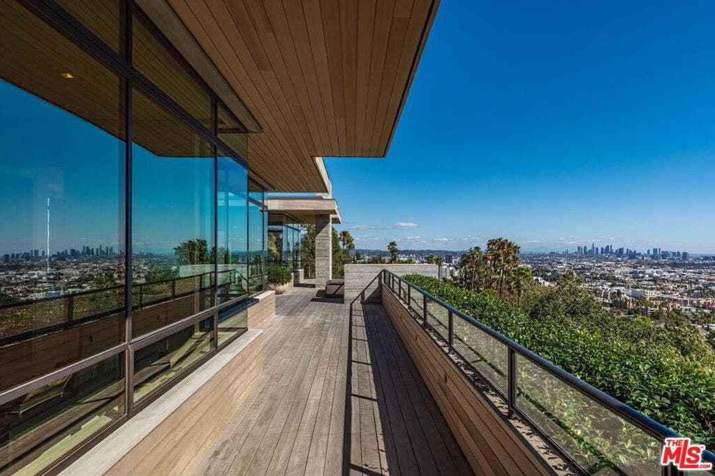7661 Curson Terrace, Los Angeles, CA 90046 7661 Curson Terrace, Los Angeles, CA 90046