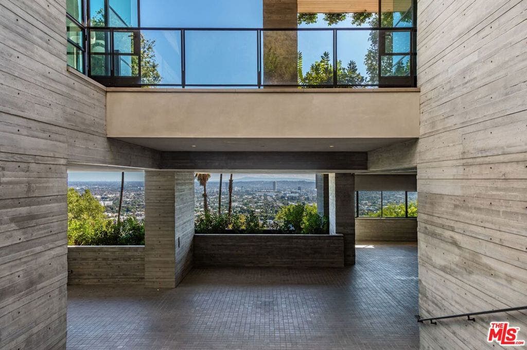 7661 Curson Terrace, Los Angeles, CA 90046 7661 Curson Terrace, Los Angeles, CA 90046