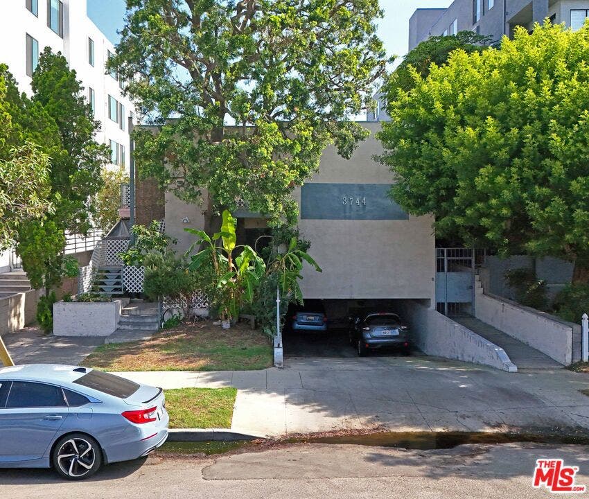 Property photo for 3744 Keystone Avenue, Los Angeles, CA