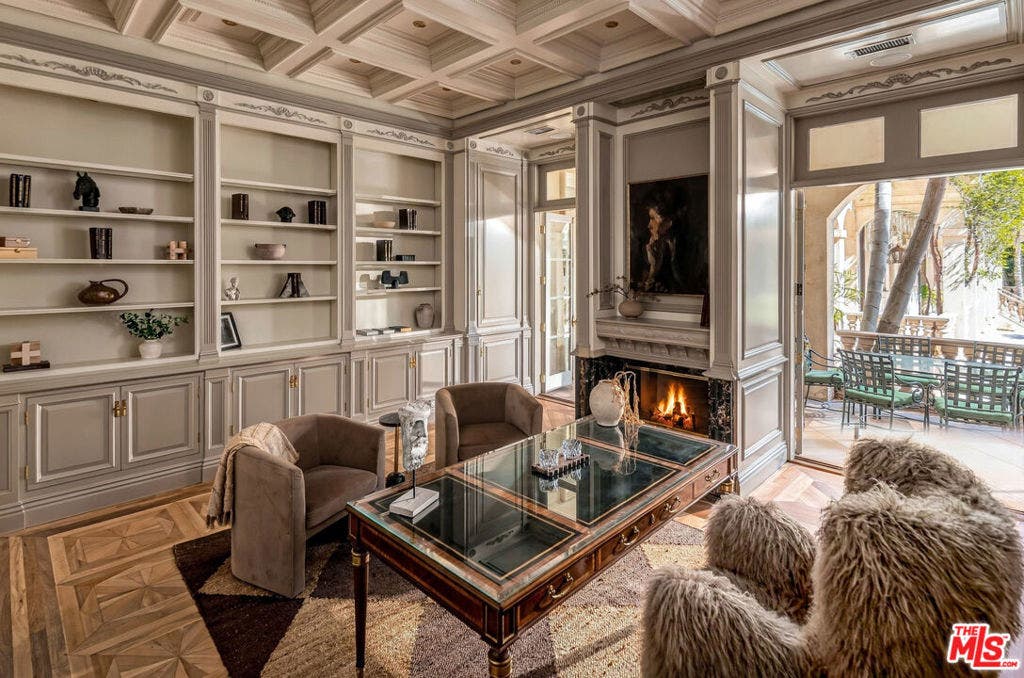 628 N Rodeo Drive, Beverly Hills, CA 90210 628 N Rodeo Drive, Beverly Hills, CA 90210