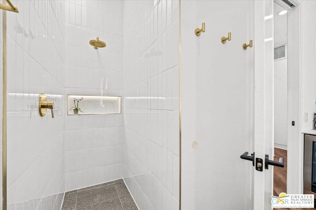 125 W San Marco Way, Palm Springs, CA 92262 125 W San Marco Way, Palm Springs, CA 92262
