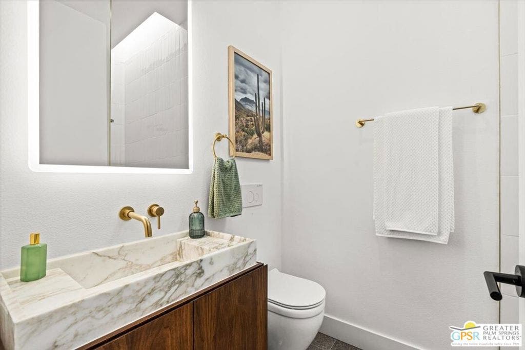 125 W San Marco Way, Palm Springs, CA 92262 125 W San Marco Way, Palm Springs, CA 92262