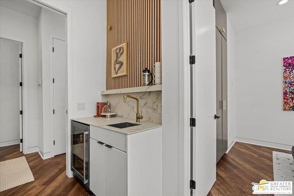 125 W San Marco Way, Palm Springs, CA 92262 125 W San Marco Way, Palm Springs, CA 92262