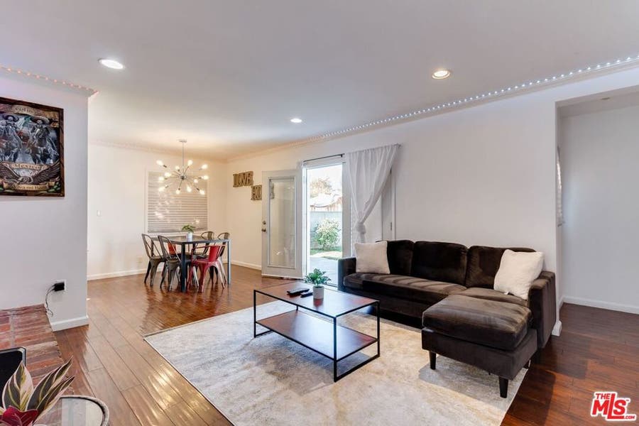 Property photo for 7553 GARDEN GROVE Avenue, Reseda, CA