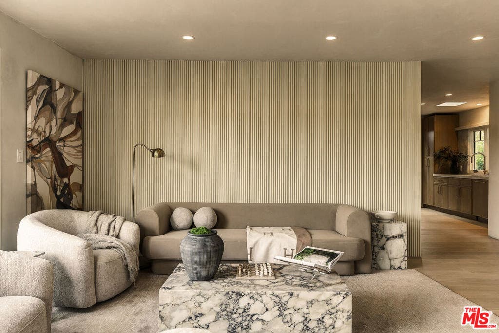 1204 Marine Street, Santa Monica, CA 90405 1204 Marine Street, Santa Monica, CA 90405