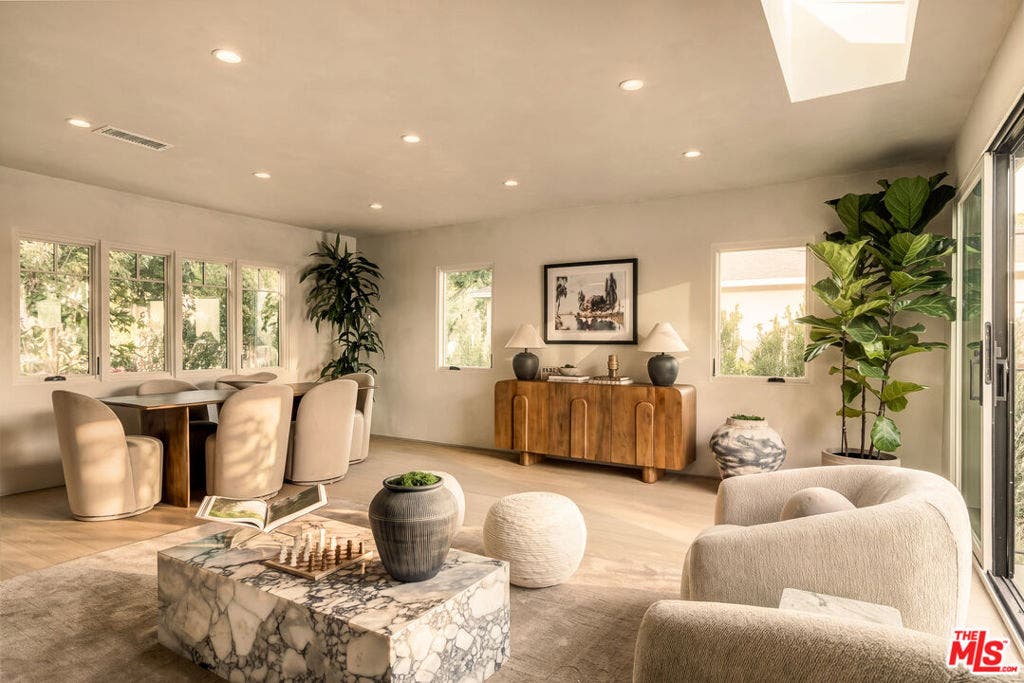 1204 Marine Street, Santa Monica, CA 90405 1204 Marine Street, Santa Monica, CA 90405