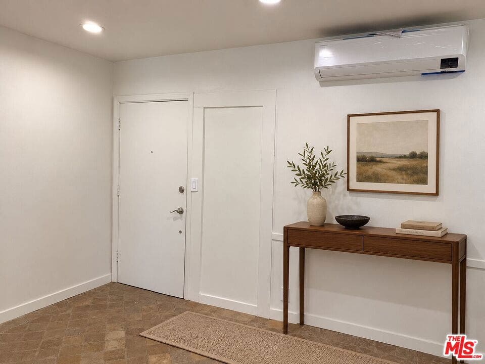 450 S Rexford Drive, #4, Beverly Hills, CA 90212