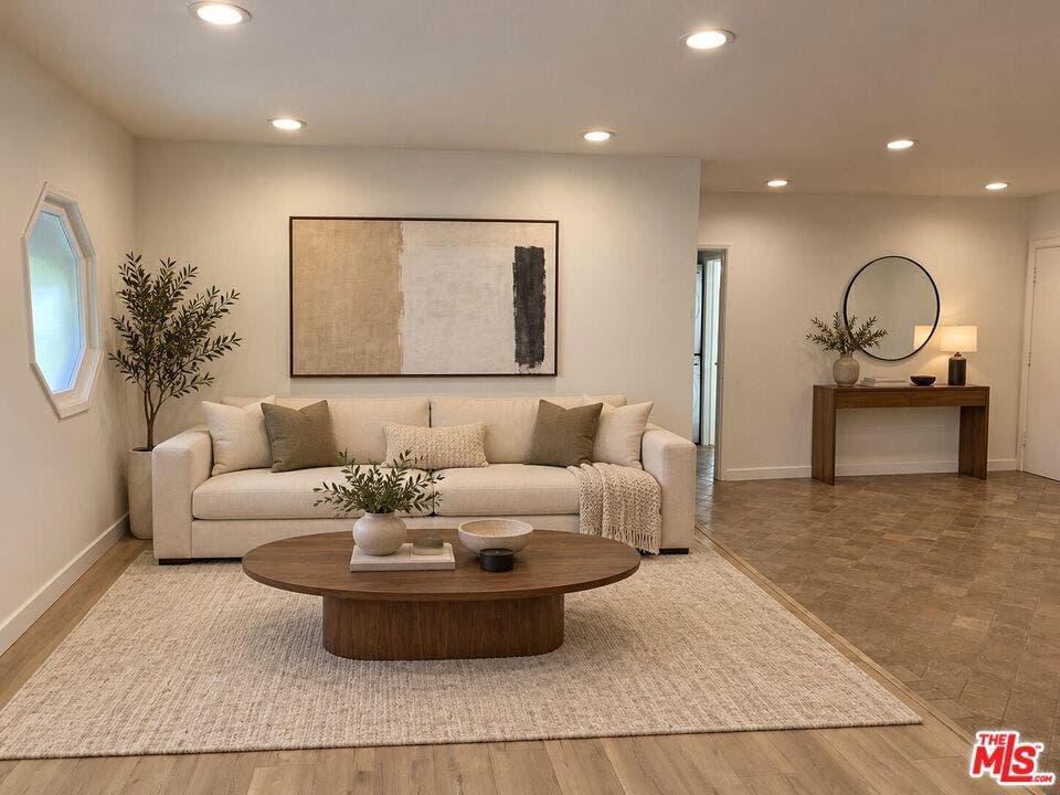 450 S Rexford Drive, #4, Beverly Hills, CA 90212