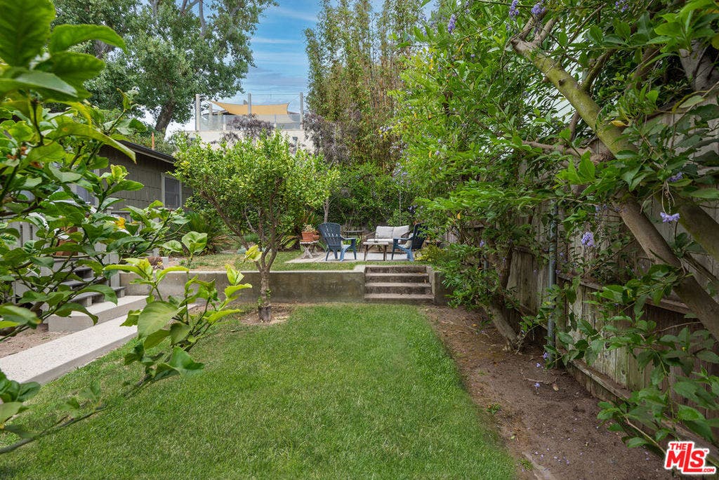 2609 3rd Street, Santa Monica, CA 90405 2609 3rd Street, Santa Monica, CA 90405