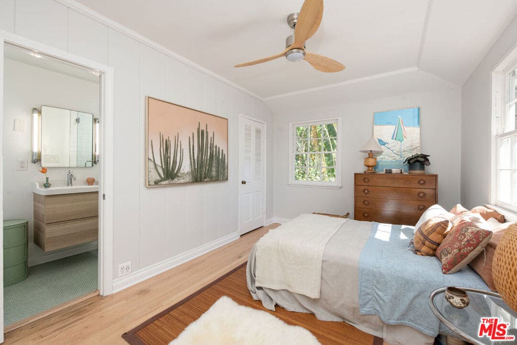 5426 Radford Avenue, Valley Village, CA 91607 5426 Radford Avenue, Valley Village, CA 91607