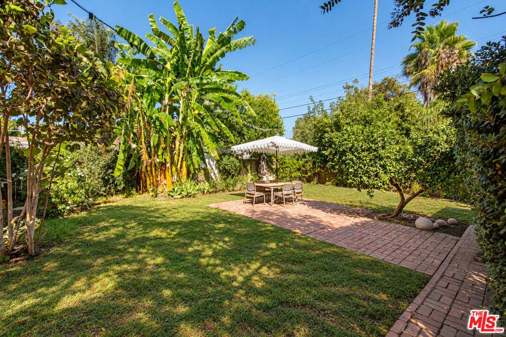 5426 Radford Avenue, Valley Village, CA 91607 5426 Radford Avenue, Valley Village, CA 91607