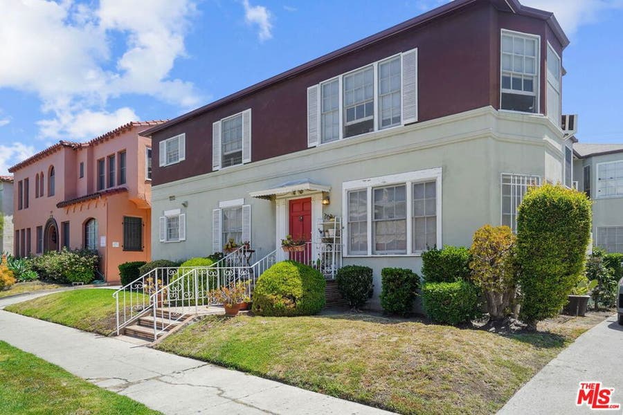 Property photo for 642 S Dunsmuir Avenue, Los Angeles, CA