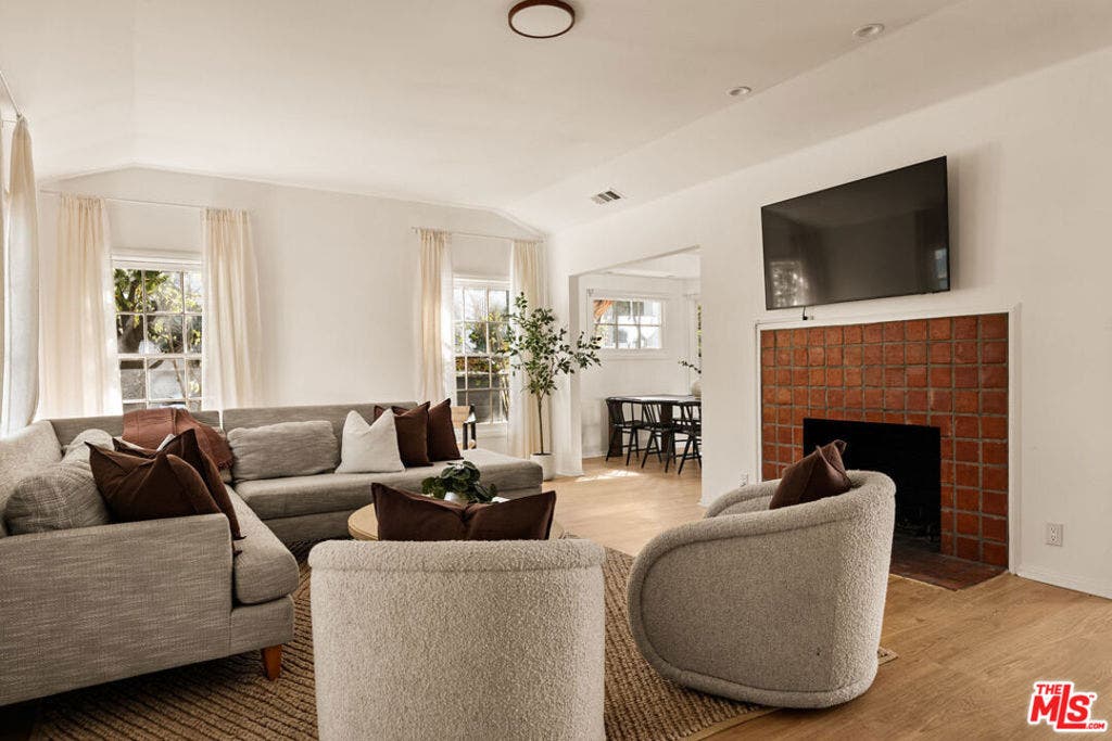803 N Alfred Street, West Hollywood, CA 90069
