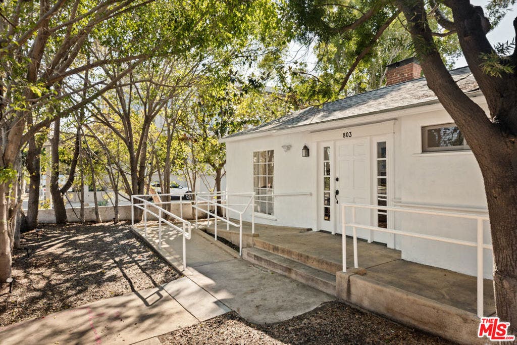 803 N Alfred Street, West Hollywood, CA 90069