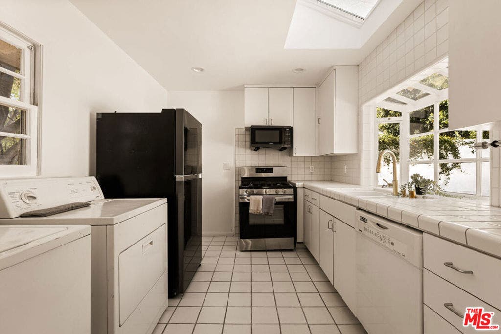 803 N Alfred Street, West Hollywood, CA 90069