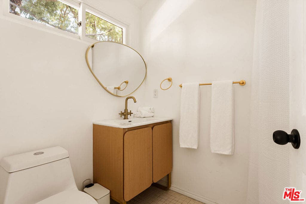803 N Alfred Street, West Hollywood, CA 90069
