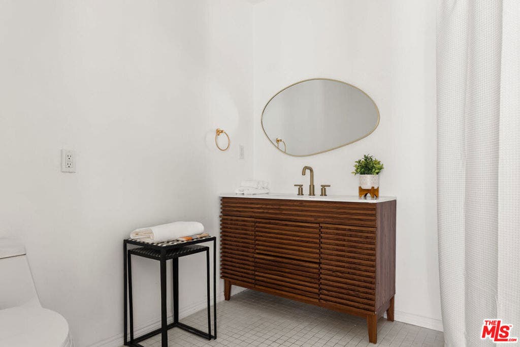 803 N Alfred Street, West Hollywood, CA 90069