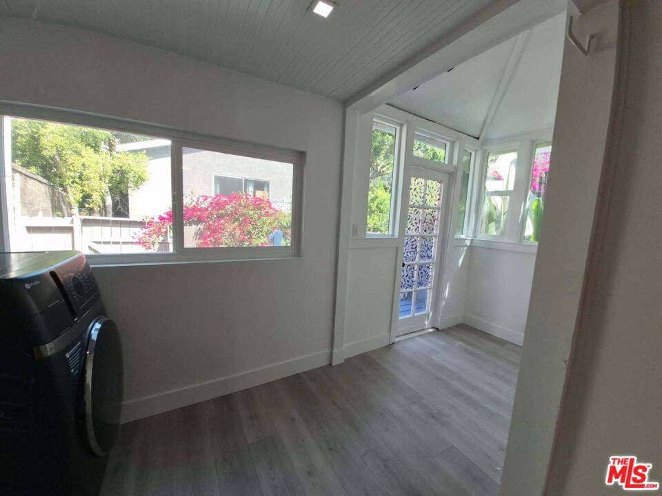 1118 Sanborn Avenue, Los Angeles, CA 90029 1118 Sanborn Avenue, Los Angeles, CA 90029