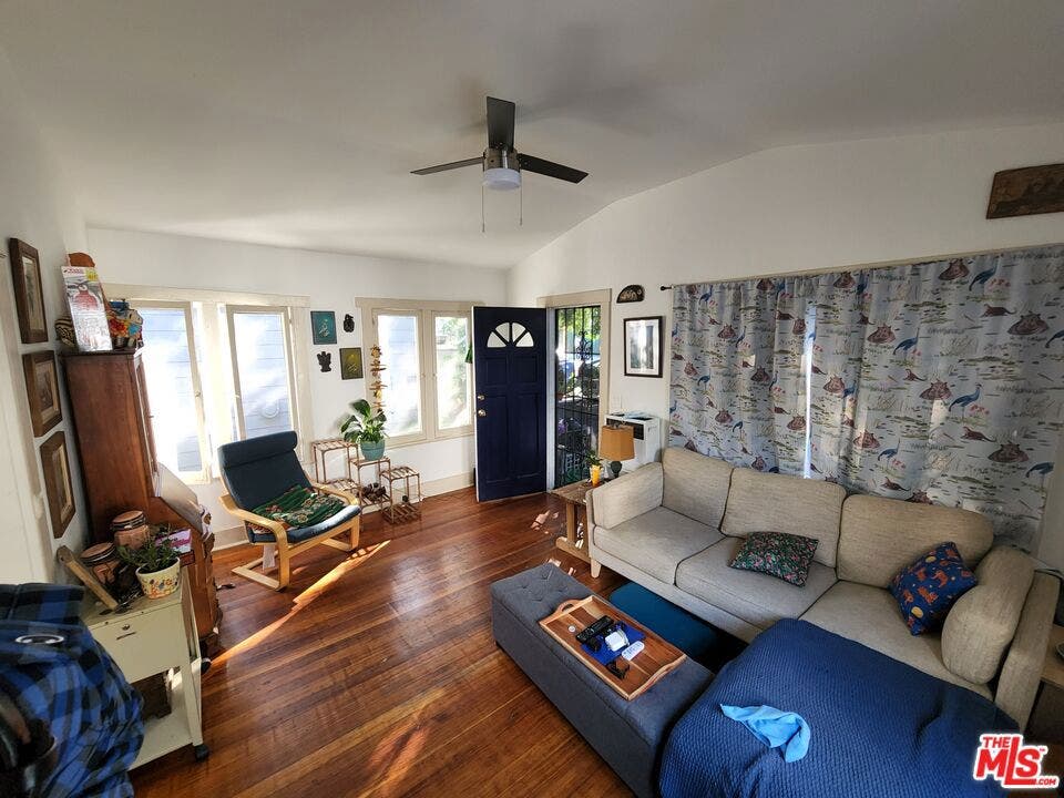 1118 Sanborn Avenue, Los Angeles, CA 90029 1118 Sanborn Avenue, Los Angeles, CA 90029