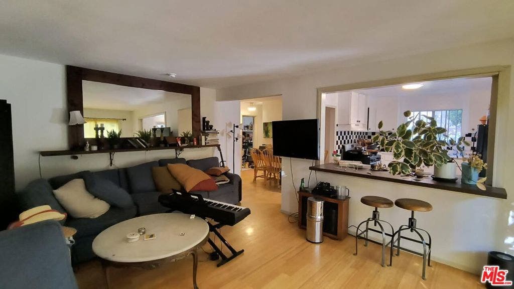 1118 Sanborn Avenue, Los Angeles, CA 90029 1118 Sanborn Avenue, Los Angeles, CA 90029