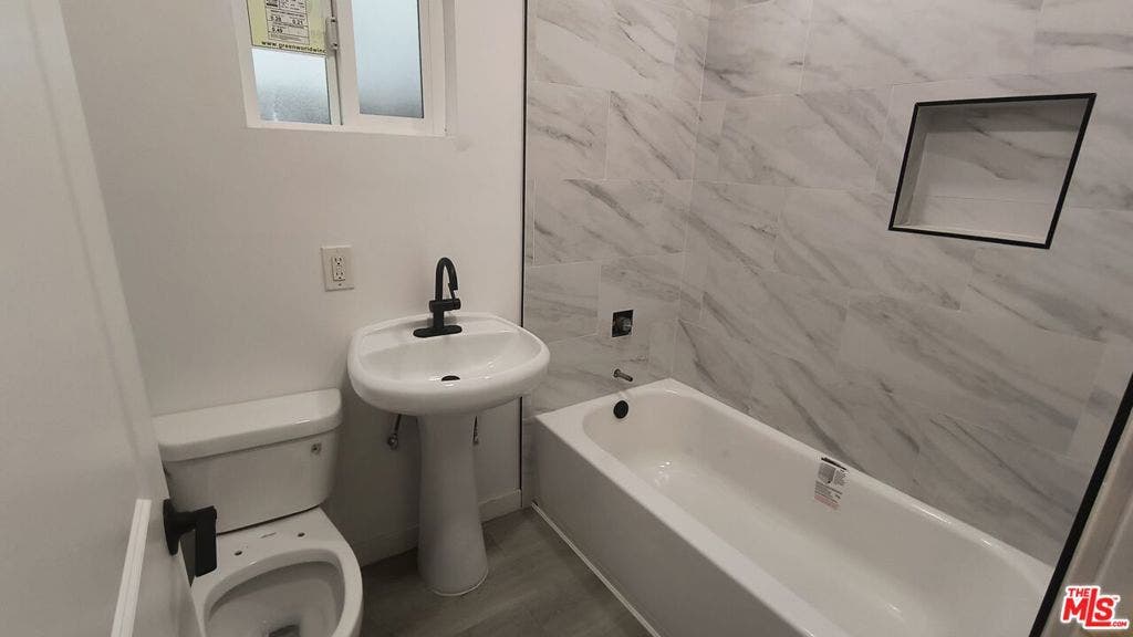 1118 Sanborn Avenue, Los Angeles, CA 90029 1118 Sanborn Avenue, Los Angeles, CA 90029