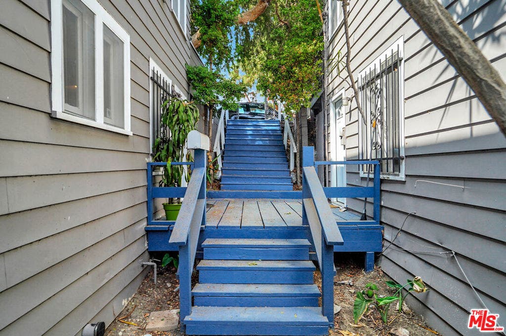 1118 Sanborn Avenue, Los Angeles, CA 90029 1118 Sanborn Avenue, Los Angeles, CA 90029
