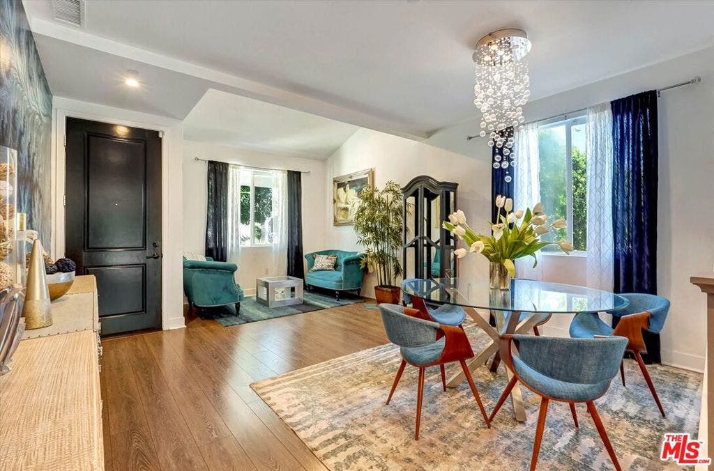 6754 Rhea Court, Reseda, CA 91335