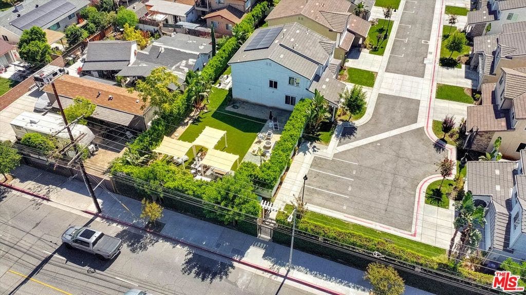 6754 Rhea Court, Reseda, CA 91335