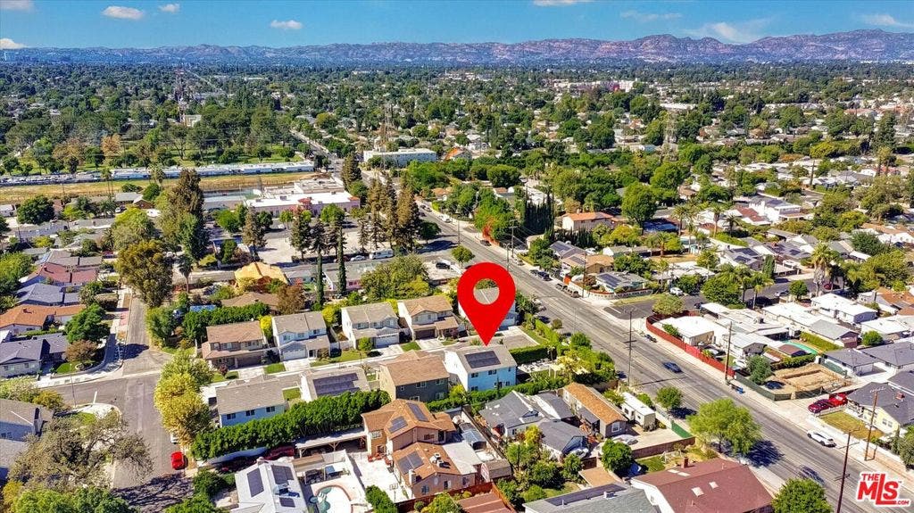 6754 Rhea Court, Reseda, CA 91335