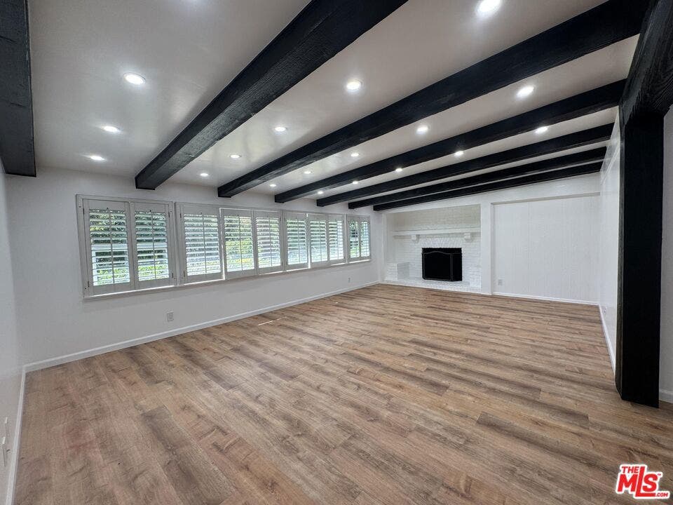 2836 Roscomare Road, Los Angeles, CA 90077 2836 Roscomare Road, Los Angeles, CA 90077