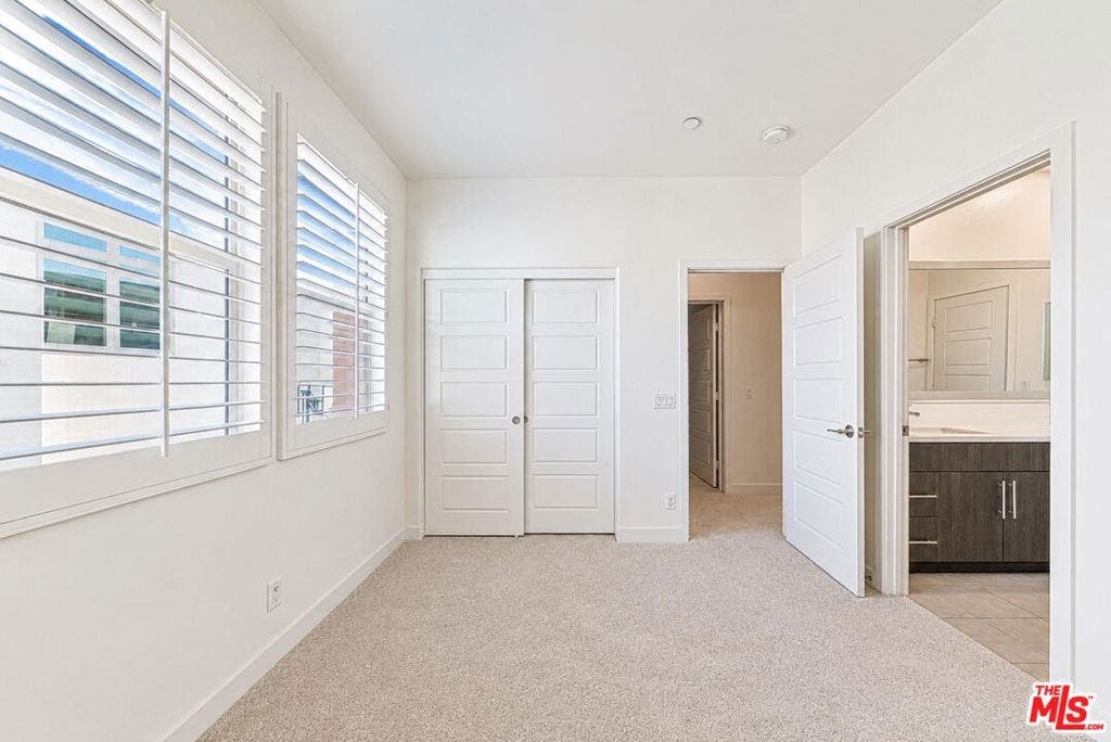 150 Newall, Irvine, CA 92618 150 Newall, Irvine, CA 92618