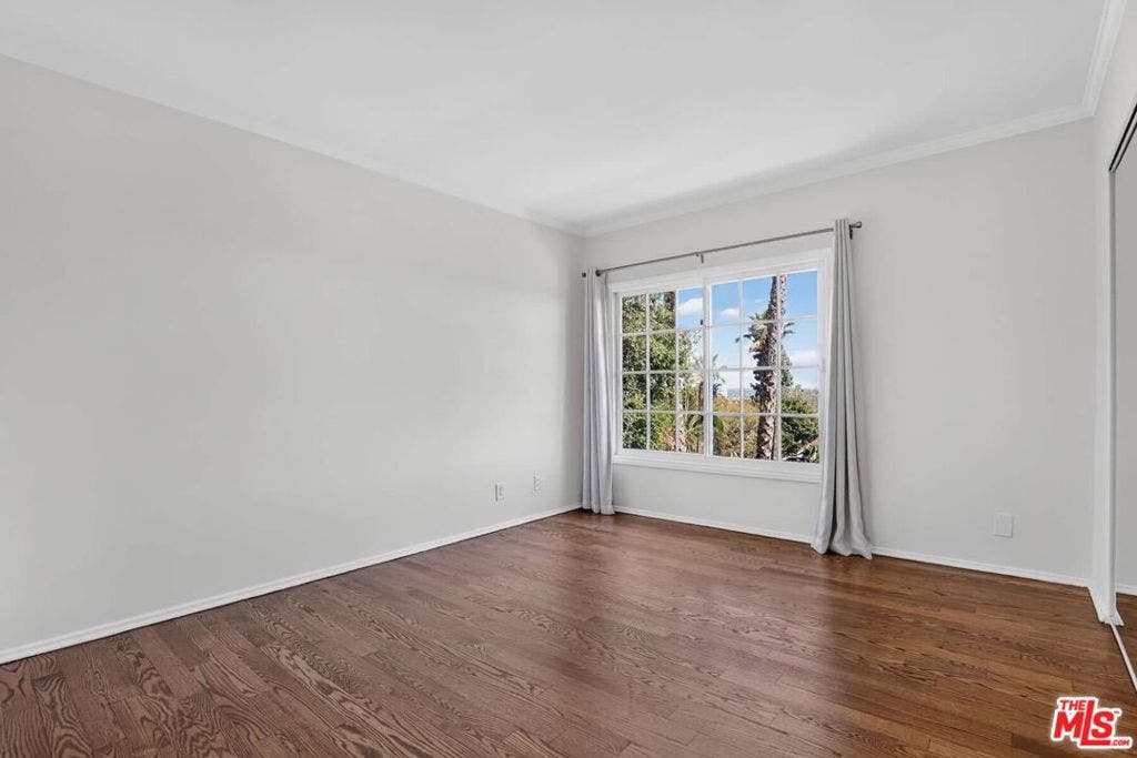 6609 Whitley Terrace, Los Angeles, CA 90068 6609 Whitley Terrace, Los Angeles, CA 90068