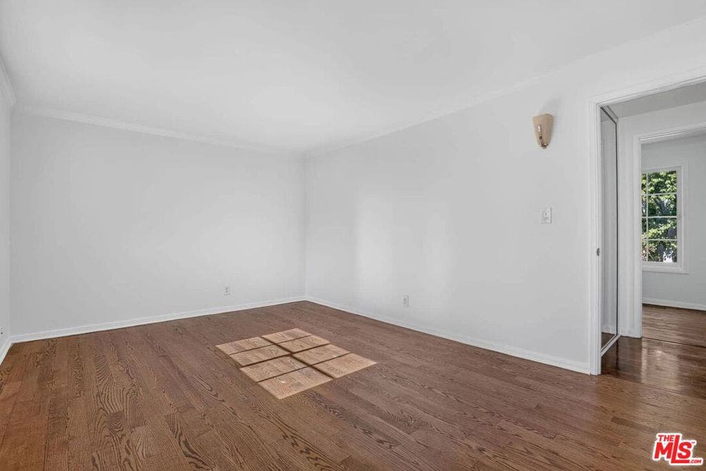 6609 Whitley Terrace, Los Angeles, CA 90068 6609 Whitley Terrace, Los Angeles, CA 90068