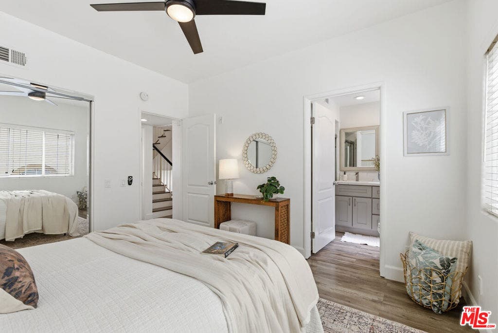 11110 Camarillo Street, #122, North Hollywood, CA 91602