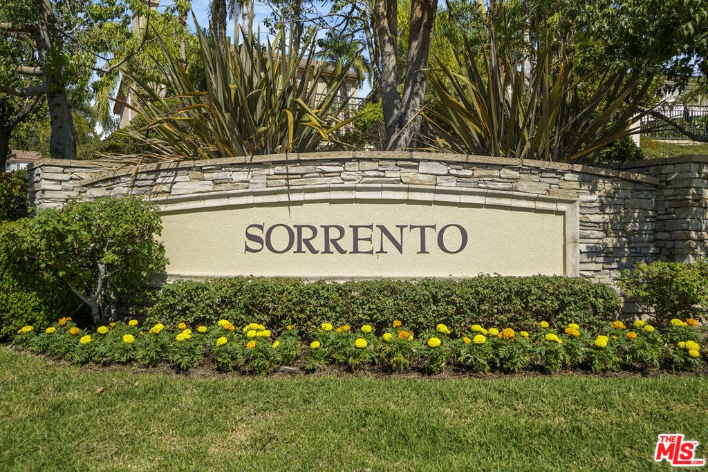 20542 Pesaro Way, Porter Ranch, CA 91326 20542 Pesaro Way, Porter Ranch, CA 91326