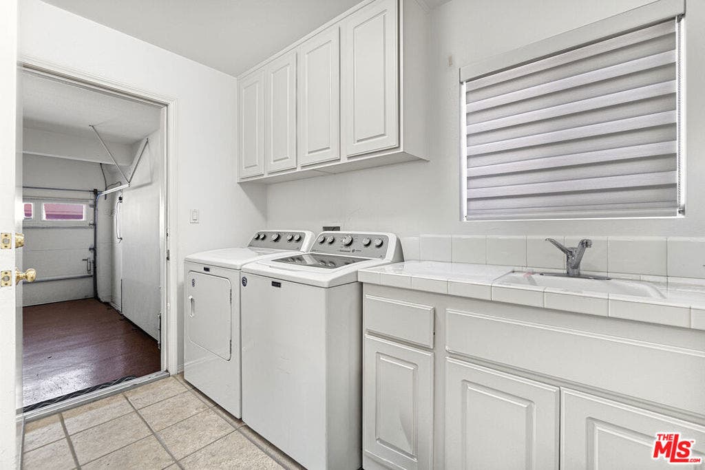20542 Pesaro Way, Porter Ranch, CA 91326 20542 Pesaro Way, Porter Ranch, CA 91326