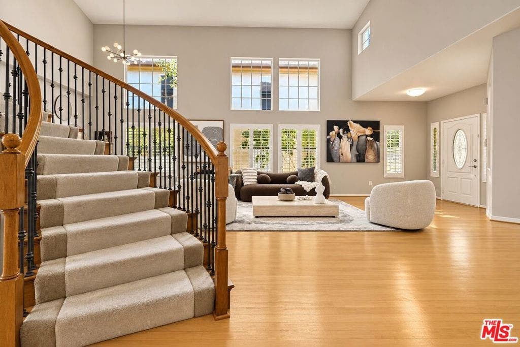 20542 Pesaro Way, Porter Ranch, CA 91326 20542 Pesaro Way, Porter Ranch, CA 91326