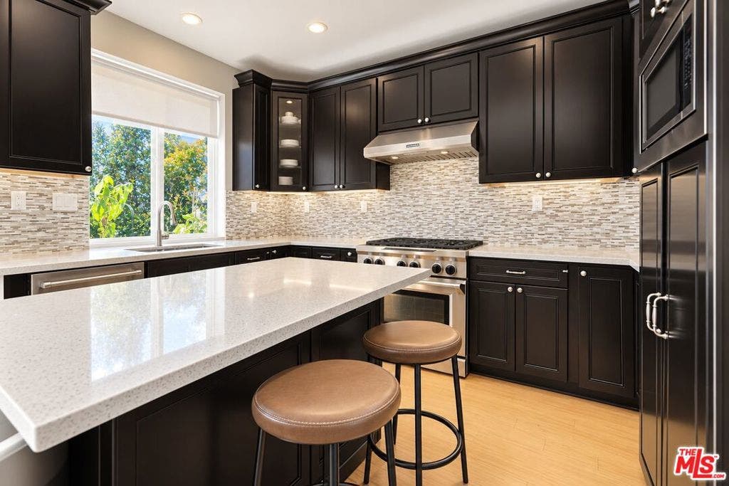20542 Pesaro Way, Porter Ranch, CA 91326 20542 Pesaro Way, Porter Ranch, CA 91326