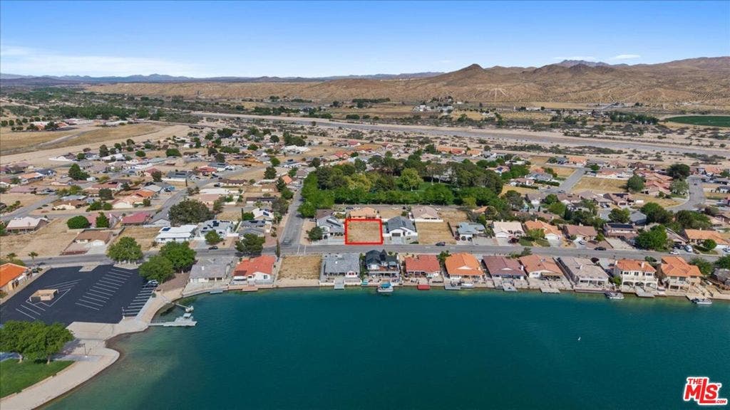 26719 Blue Water Road, Helendale, CA 92342 26719 Blue Water Road, Helendale, CA 92342