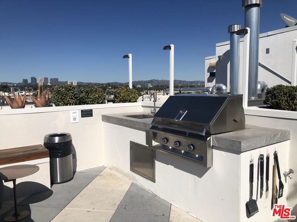 3833 Dunn, #503, Culver City, CA 90232 3833 Dunn, #503, Culver City, CA 90232