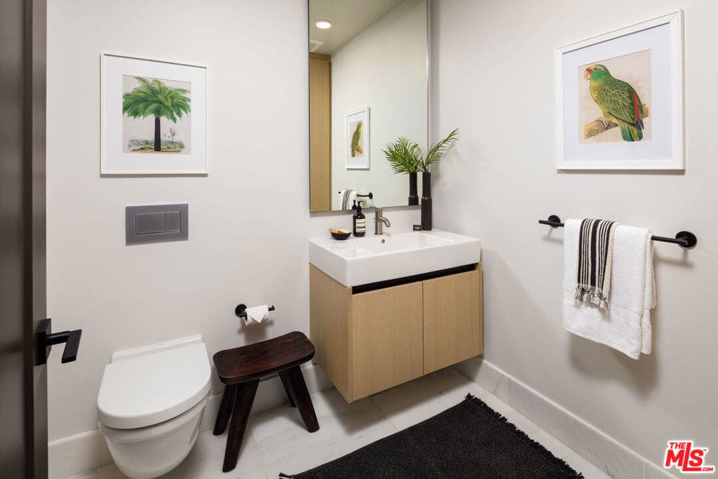 3833 Dunn, #503, Culver City, CA 90232 3833 Dunn, #503, Culver City, CA 90232