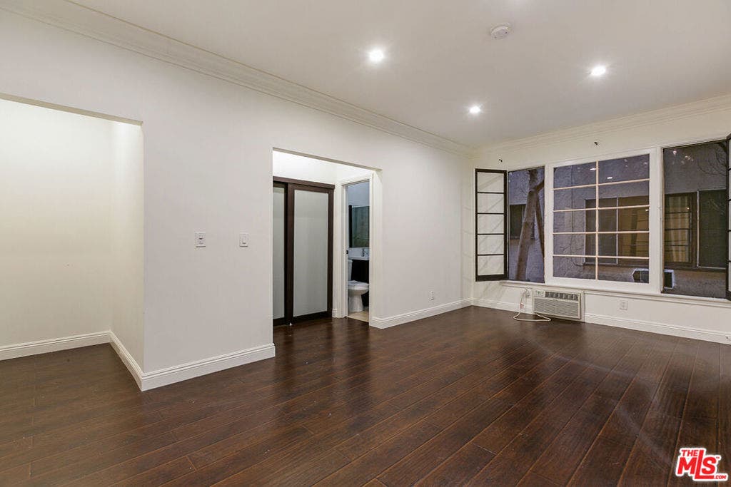 7223 Willoughby Avenue, #106, Los Angeles, CA 90046