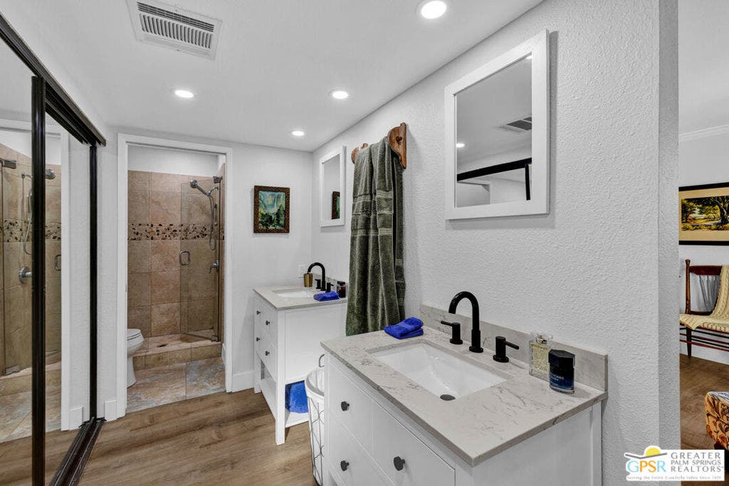 1725 N Via Miraleste, #2118, Palm Springs, CA 92262 1725 N Via Miraleste, #2118, Palm Springs, CA 92262