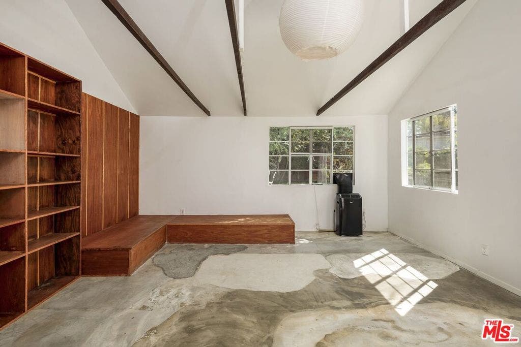 2733 W Avenue 30, Los Angeles, CA 90065 2733 W Avenue 30, Los Angeles, CA 90065