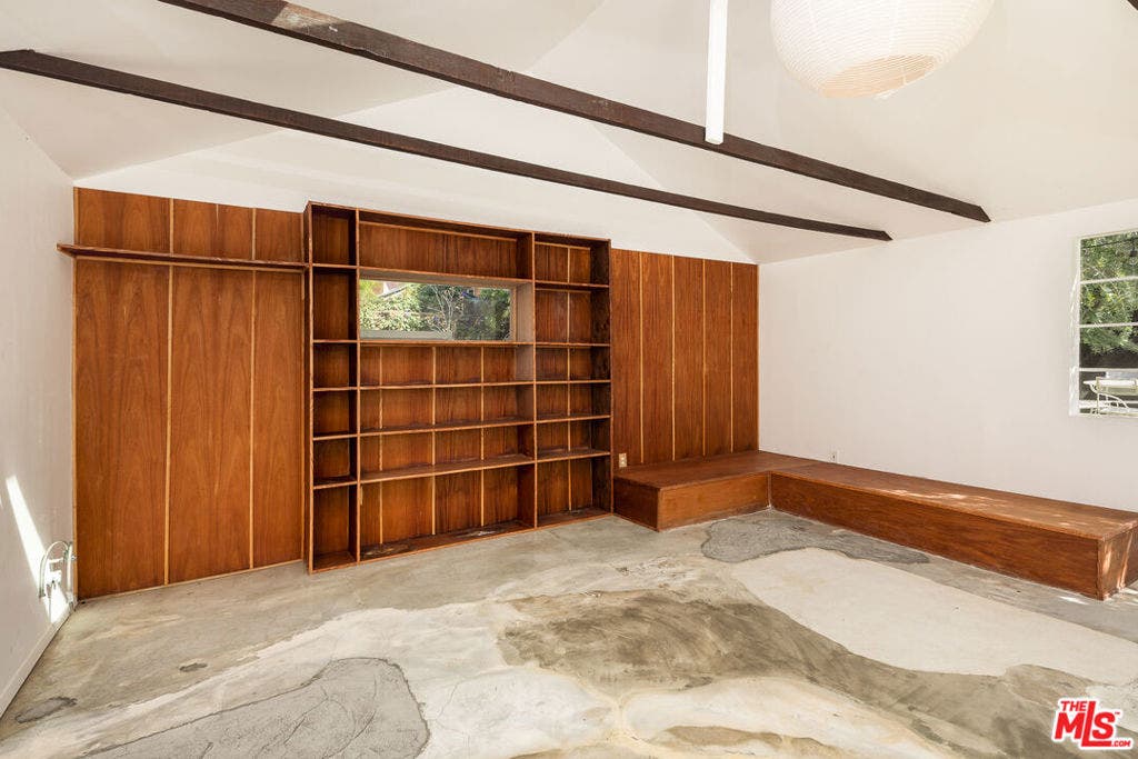 2733 W Avenue 30, Los Angeles, CA 90065 2733 W Avenue 30, Los Angeles, CA 90065
