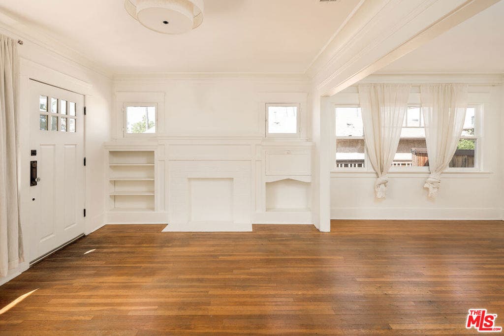 2733 W Avenue 30, Los Angeles, CA 90065 2733 W Avenue 30, Los Angeles, CA 90065