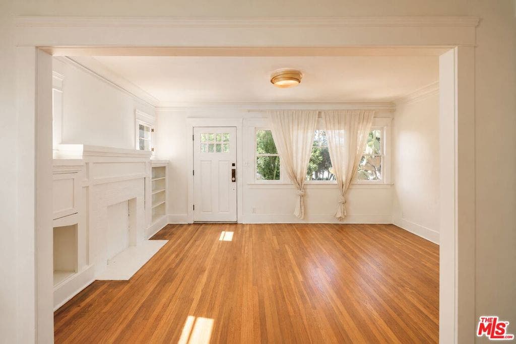 2733 W Avenue 30, Los Angeles, CA 90065 2733 W Avenue 30, Los Angeles, CA 90065