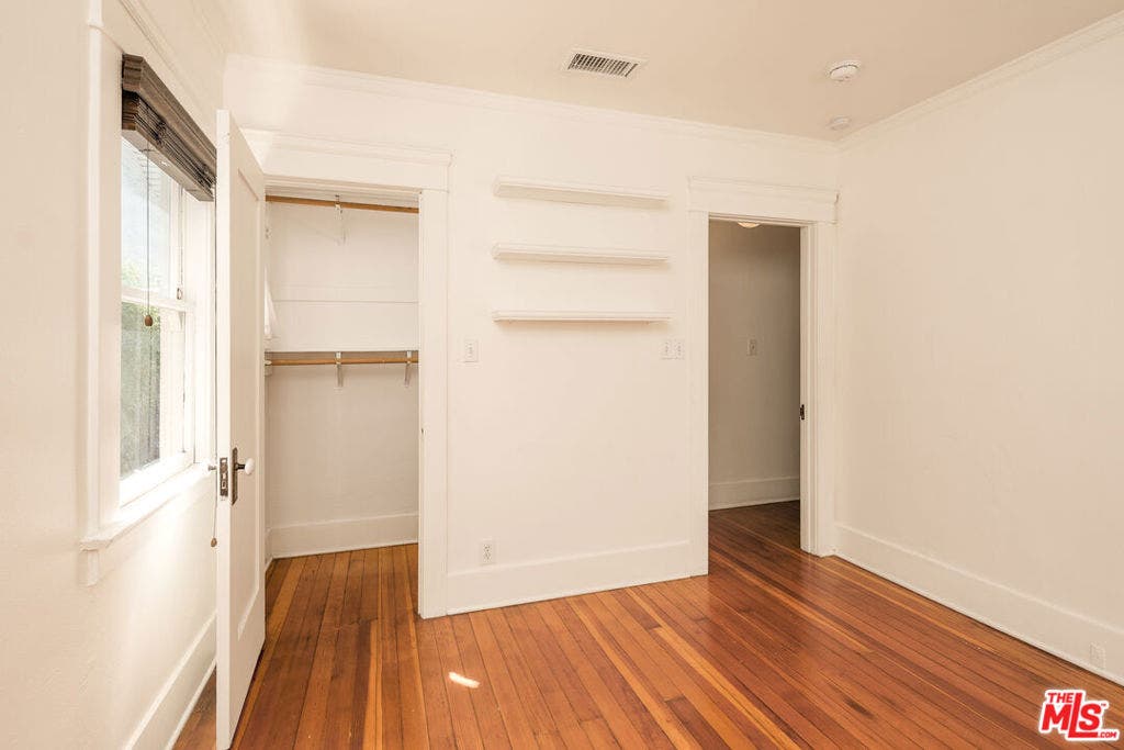 2733 W Avenue 30, Los Angeles, CA 90065 2733 W Avenue 30, Los Angeles, CA 90065