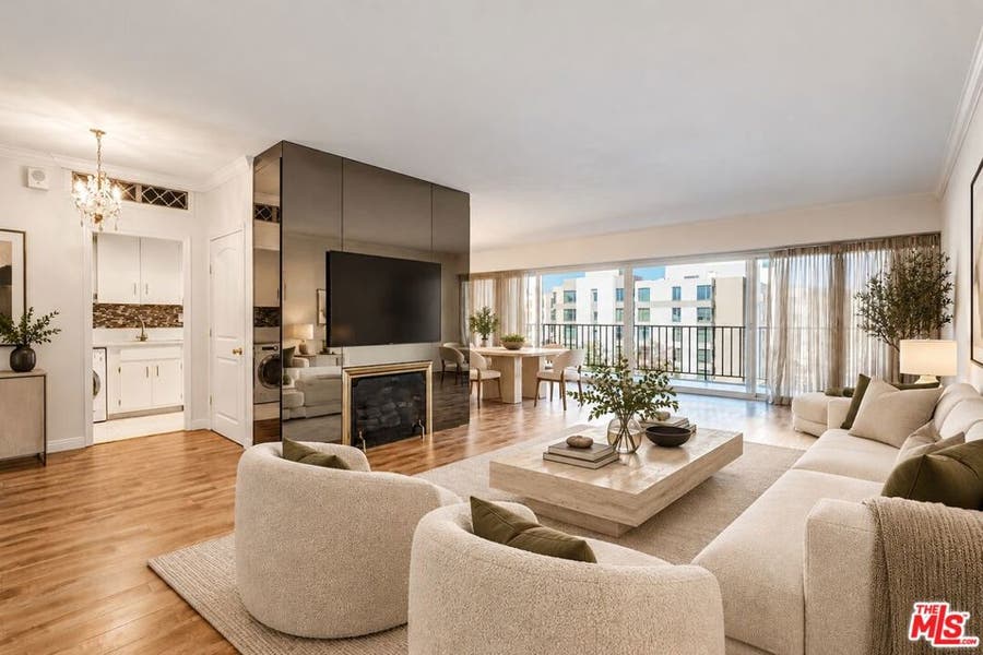 Property photo for 10450 Wilshire Boulevard, #4F, Los Angeles, CA