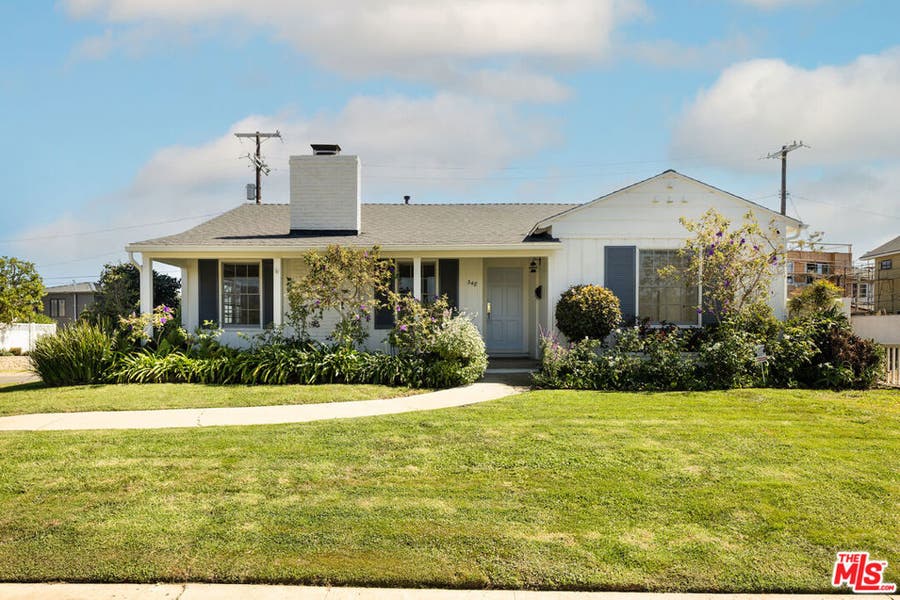 Property photo for 548 El Medio Avenue, Pacific Palisades, CA